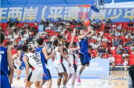 马赛5-1尼斯暂登顶法甲 格林伍德双响奥巴梅扬一射两传
