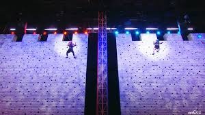 辛辛那提红人队组建“大红机器（The Big Red Machine）”，统治了 70 年代中期的国联